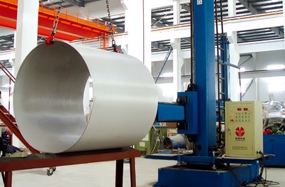 日用化工、化妝品、制藥、食品等行業(yè)成套設(shè)備